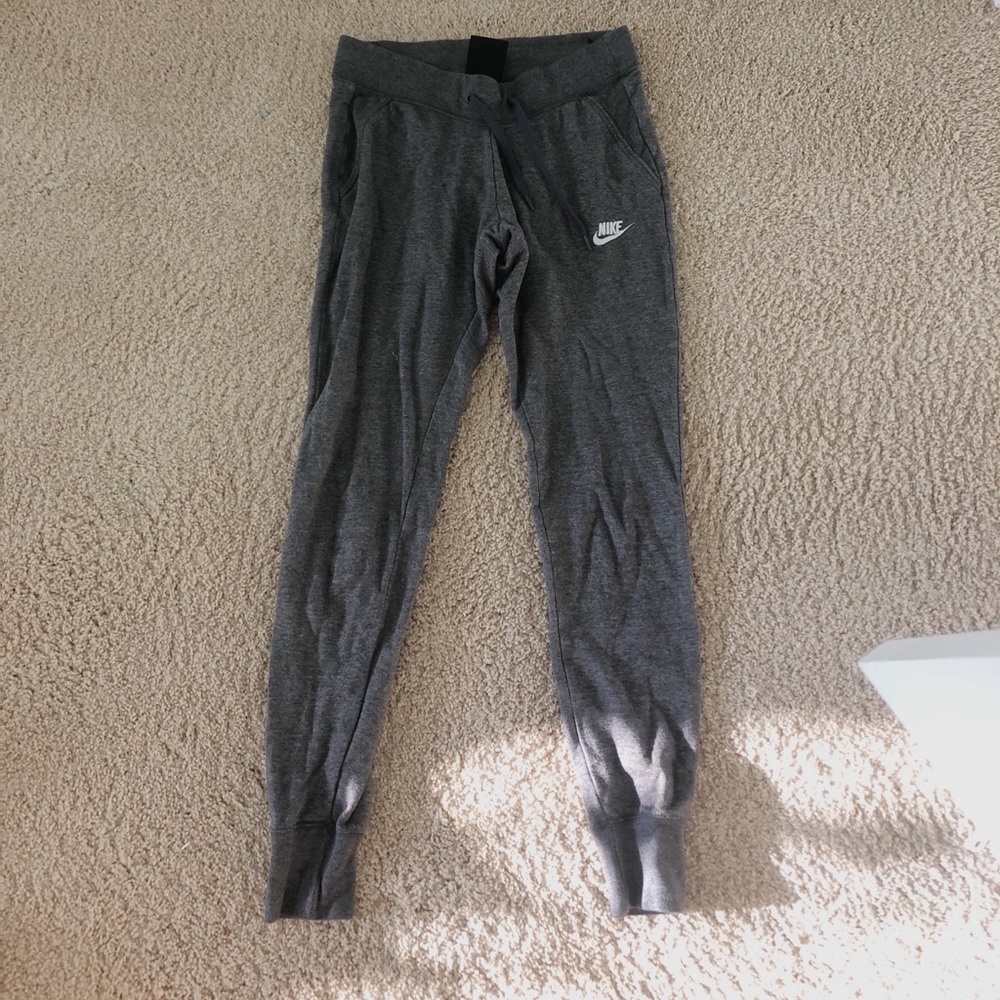 •Nike joggers